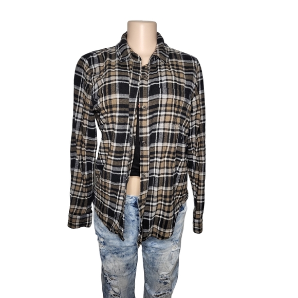 Natural Blue by Visitor Plaid Button-Down Shirt - Picture 3 of 8